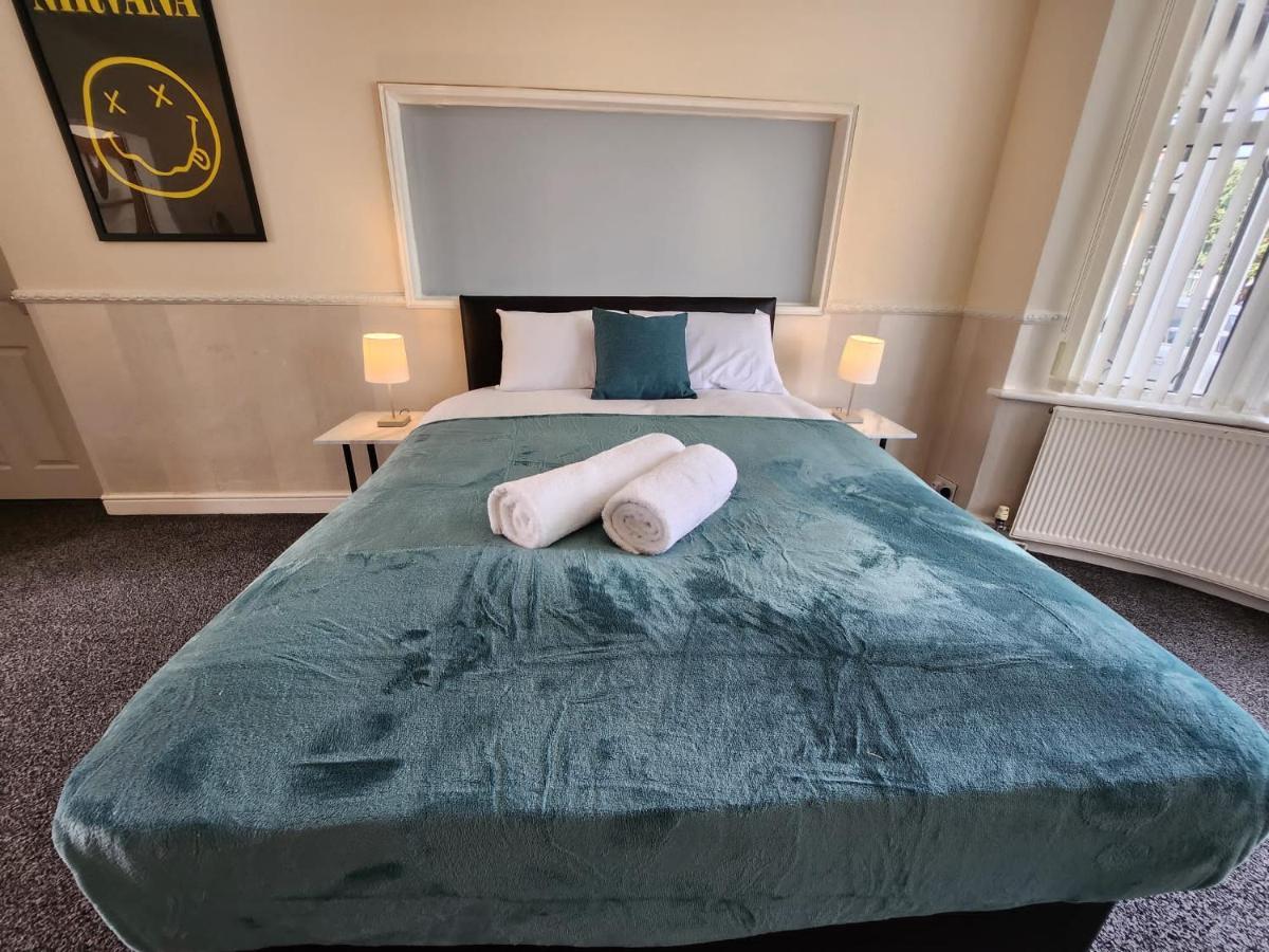 Sheldon Shared House Hotel Solihull Exterior foto