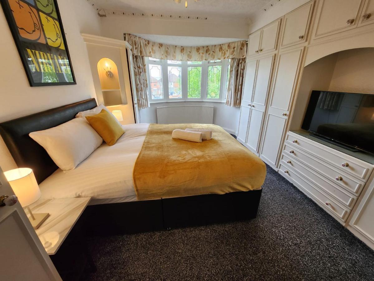 Sheldon Shared House Hotel Solihull Exterior foto